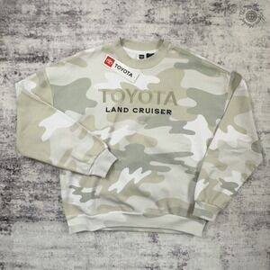 NWT Toyota Land Cruiser Sweatshirt Mens Small Tan Camo Embroidered Licensed